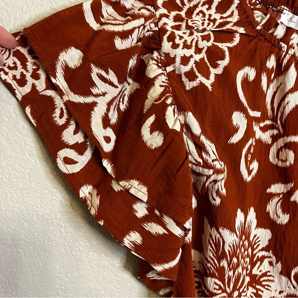 NWT Ces Femme Floral Ruffle Rust and Cream Short Sleeve Top Size Medium Feminine - Picture 4 of 11